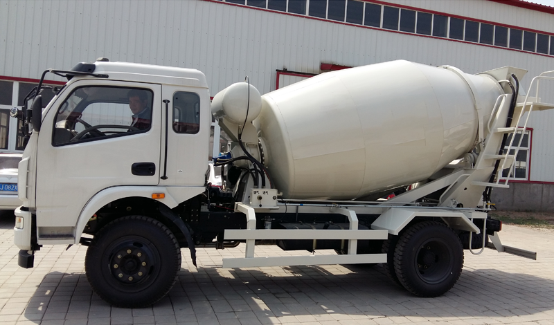 3立方攪拌車-02